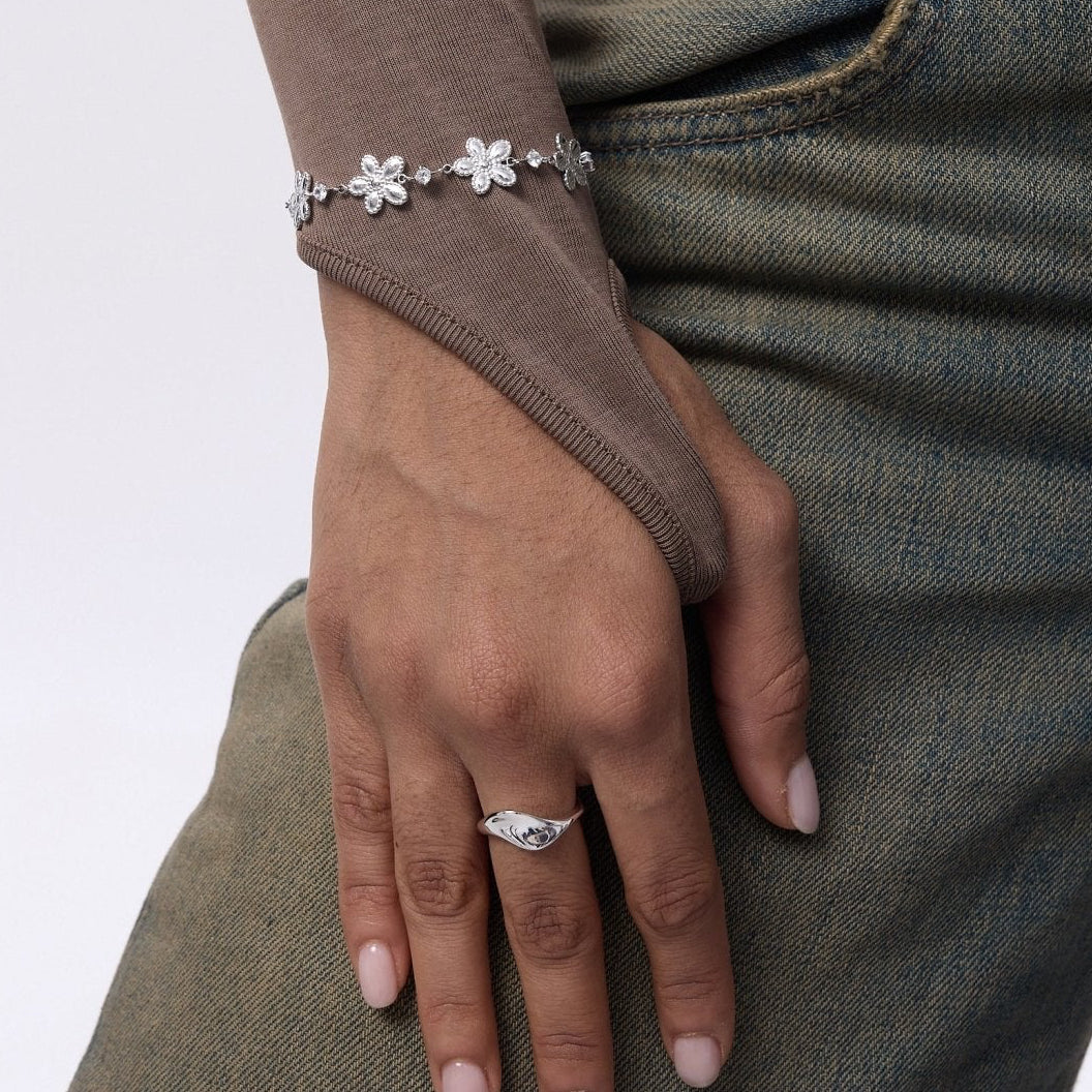 Liquid Form Ring - Image 10