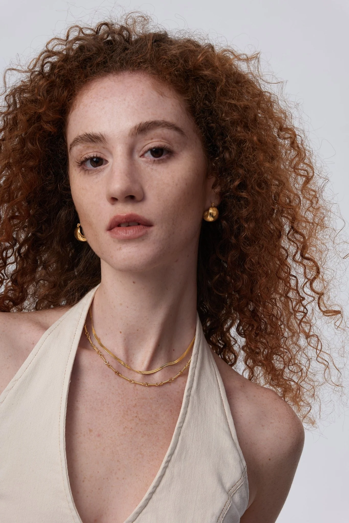Twisted Chain Necklace - Image 3