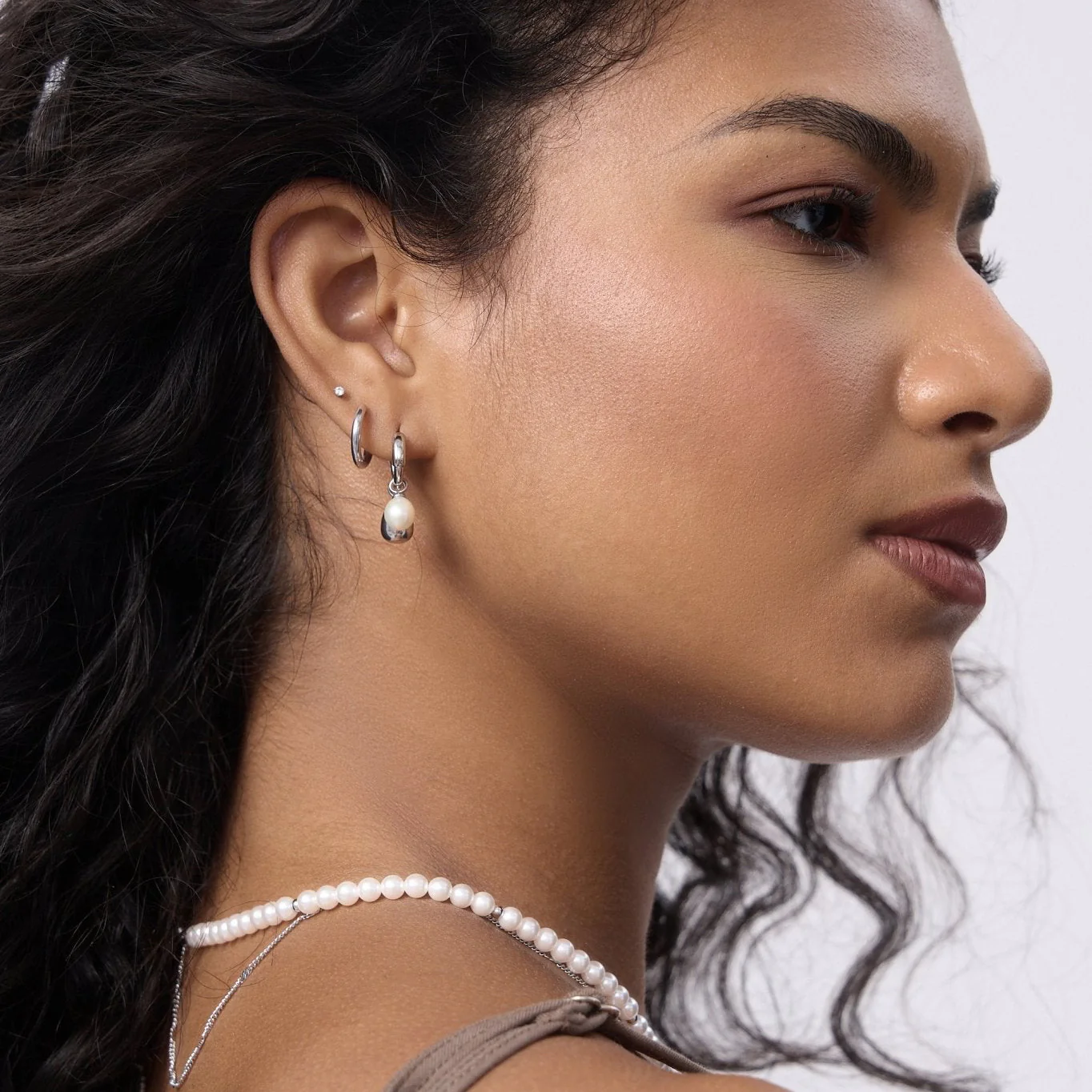 Pearl Tear Drop Hoop Earrings - Image 5