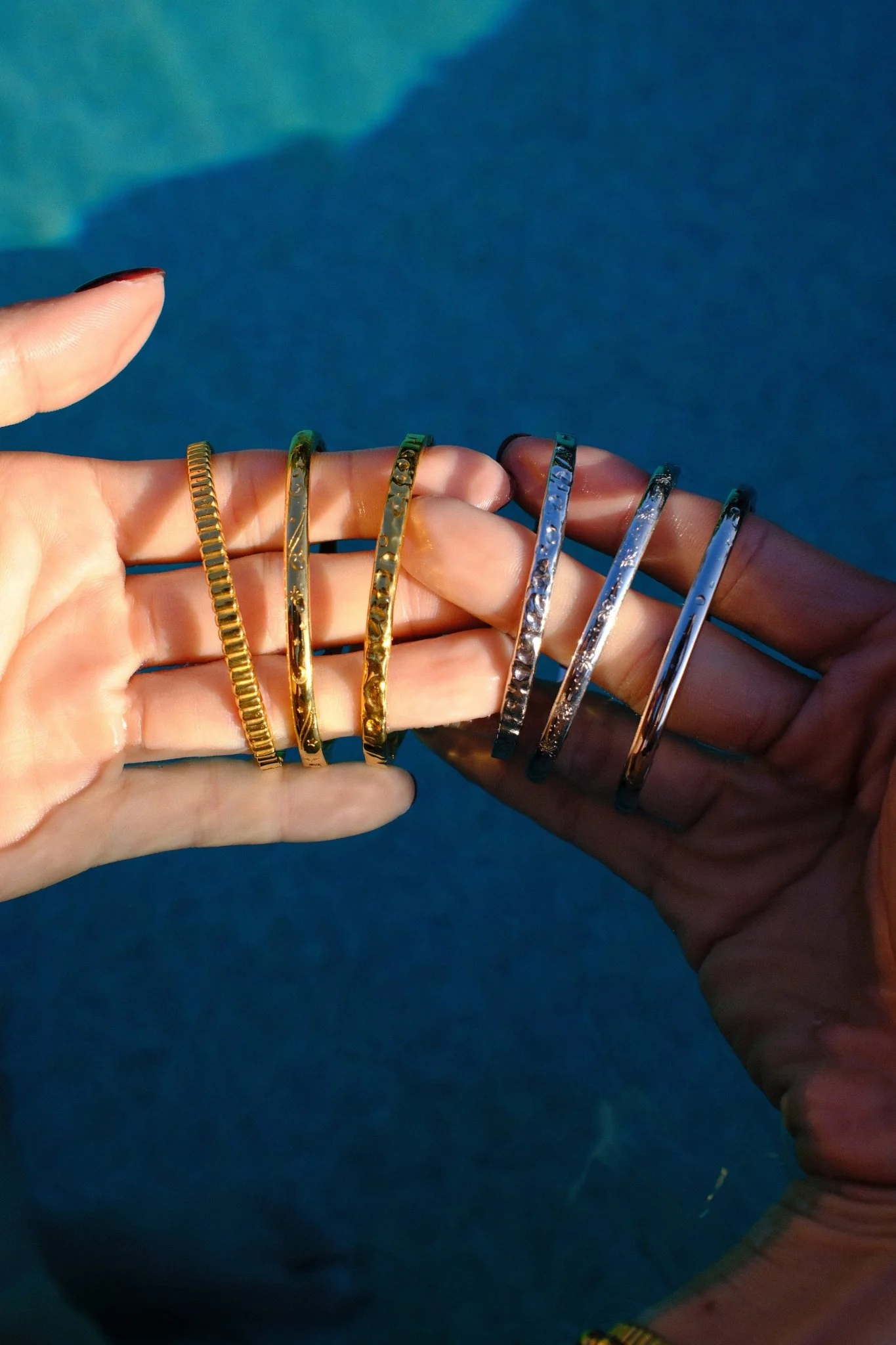 Ribbed Stacker Cuff Bangle - Image 4