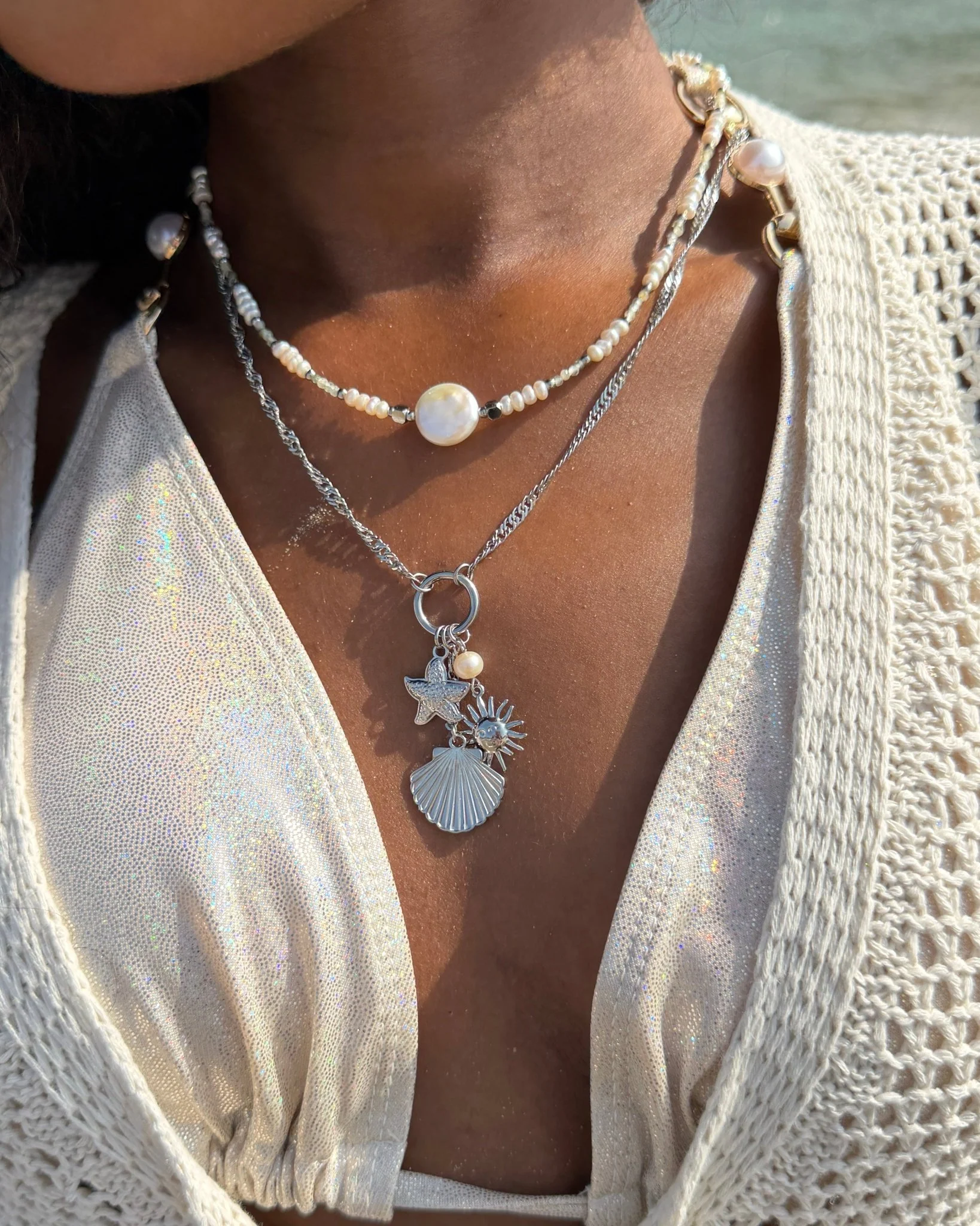 Solis Button Pearl Necklace - Image 3