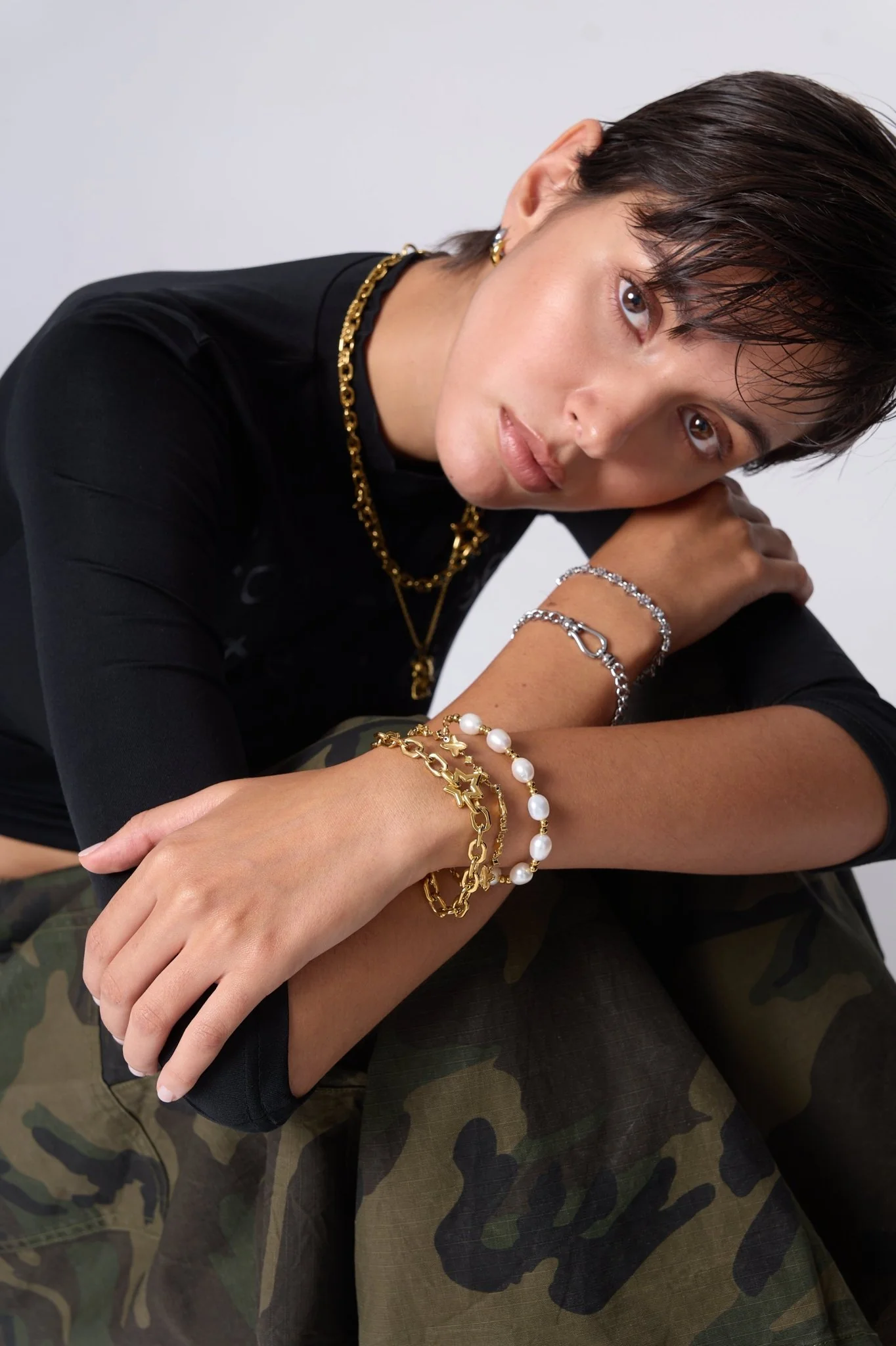 Thalia Pearl Bracelet - Image 3