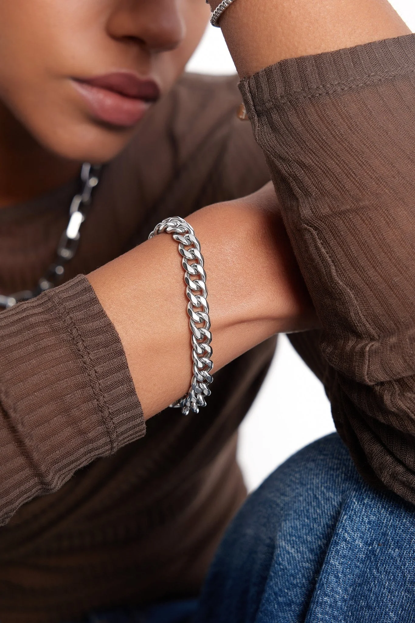 Thick Curb Chain Bracelet Silver - Image 2