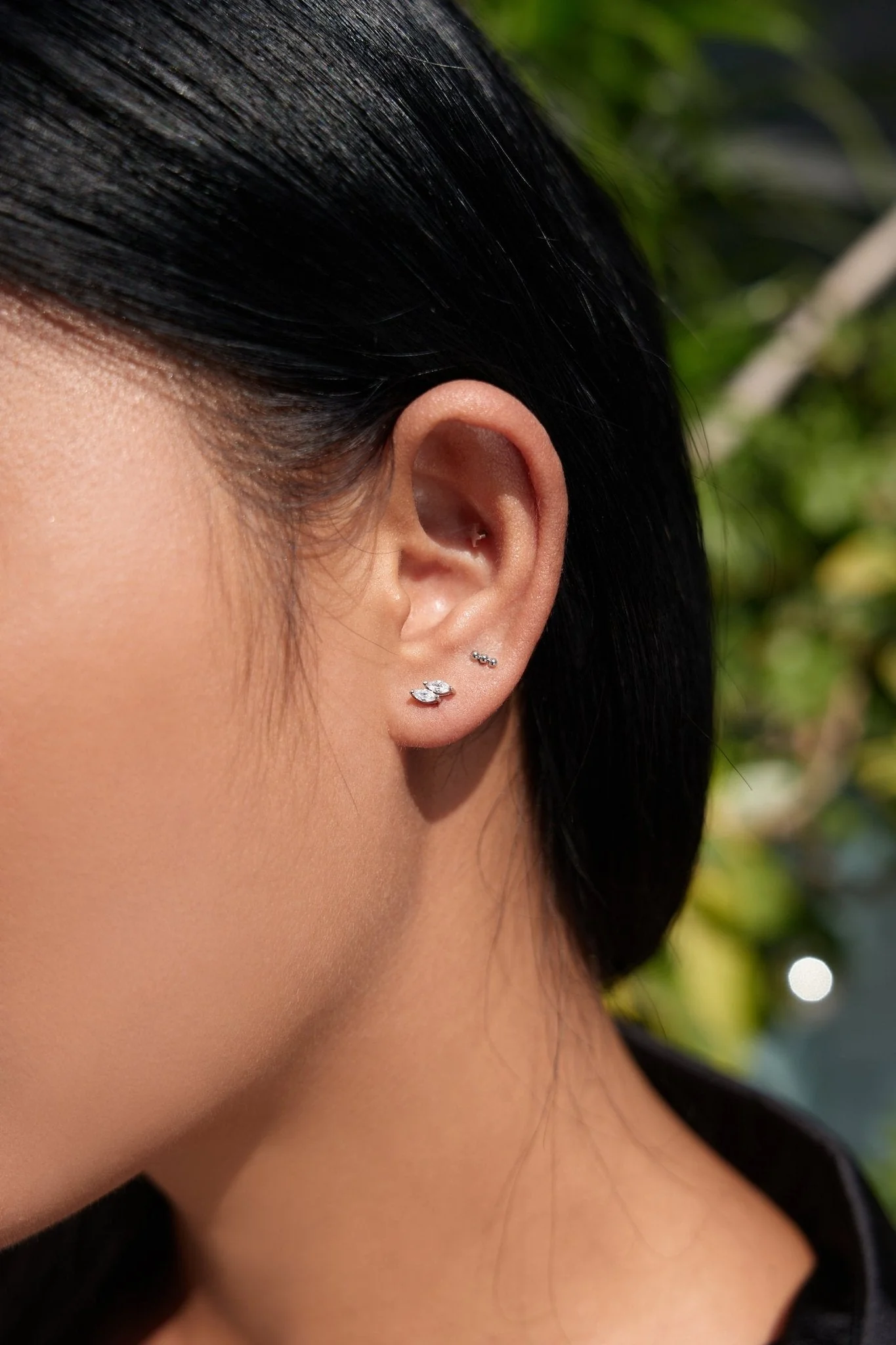 Trio Vertical Beads Studs - Image 6