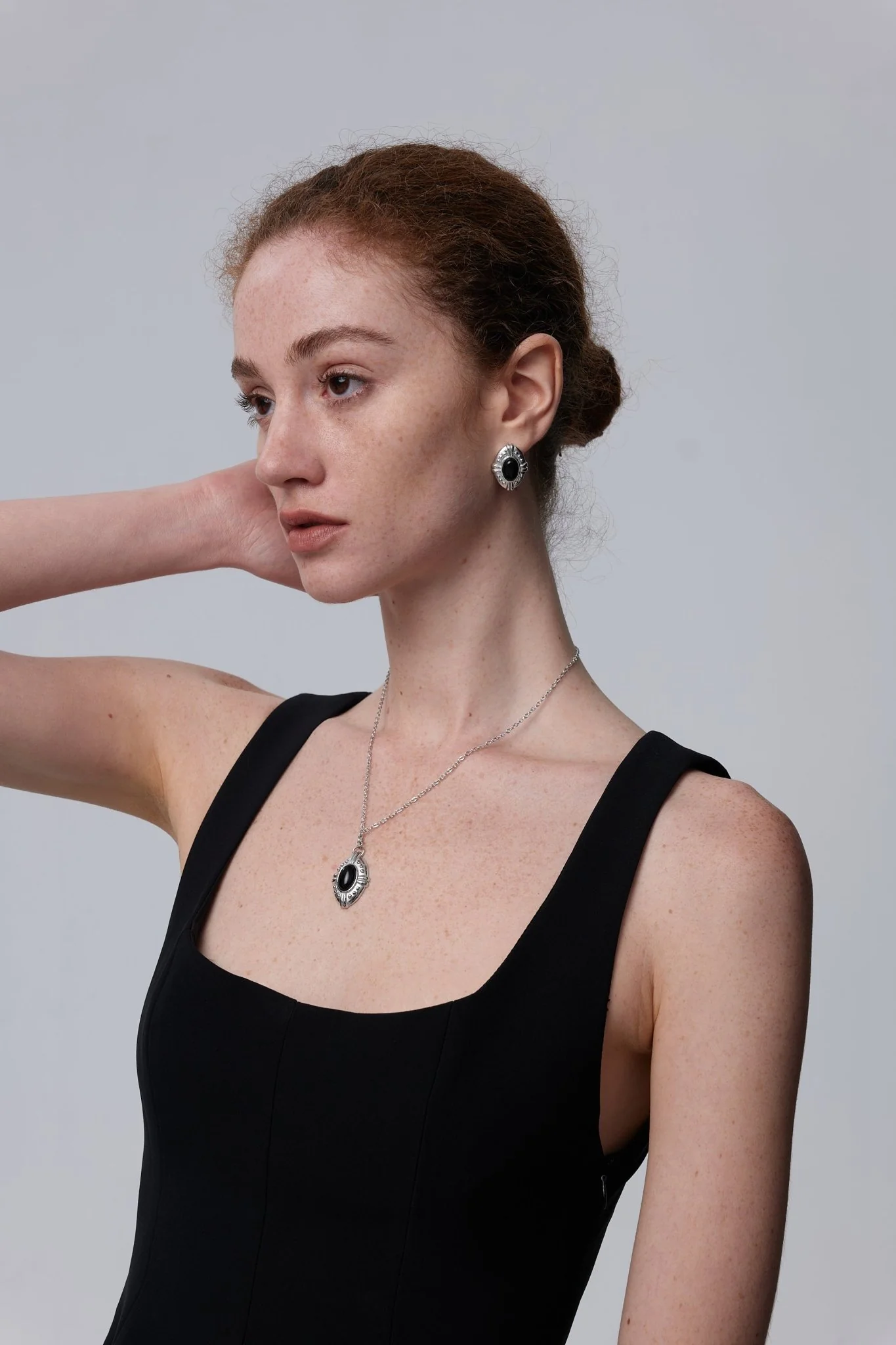 Vintage Inspired Black Agate Necklace - Image 5
