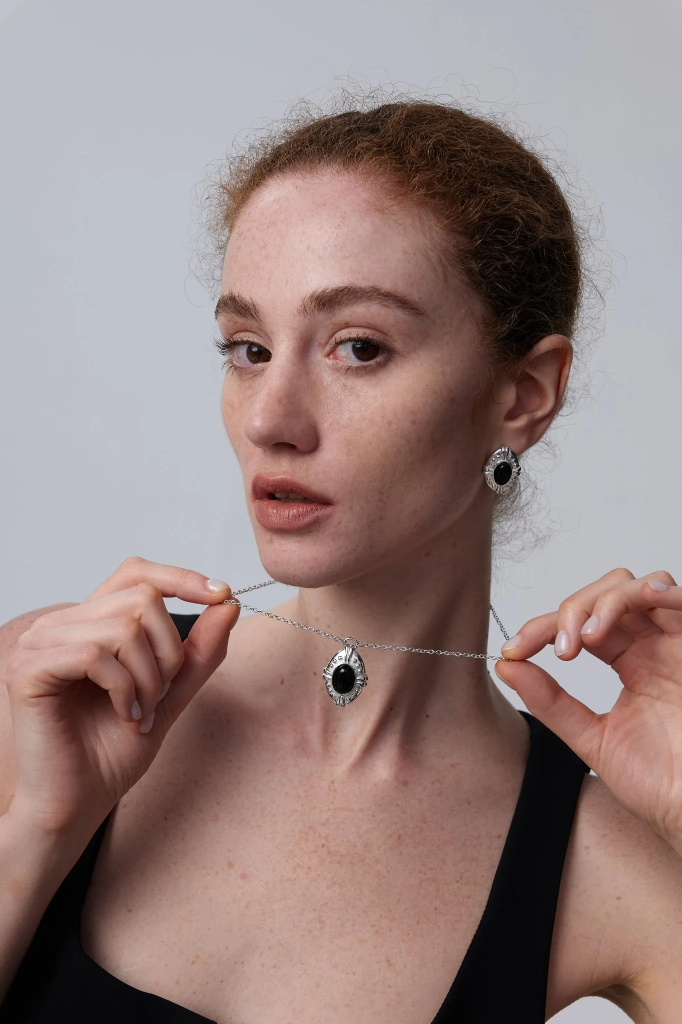 Vintage Inspired Black Agate Necklace - Image 6